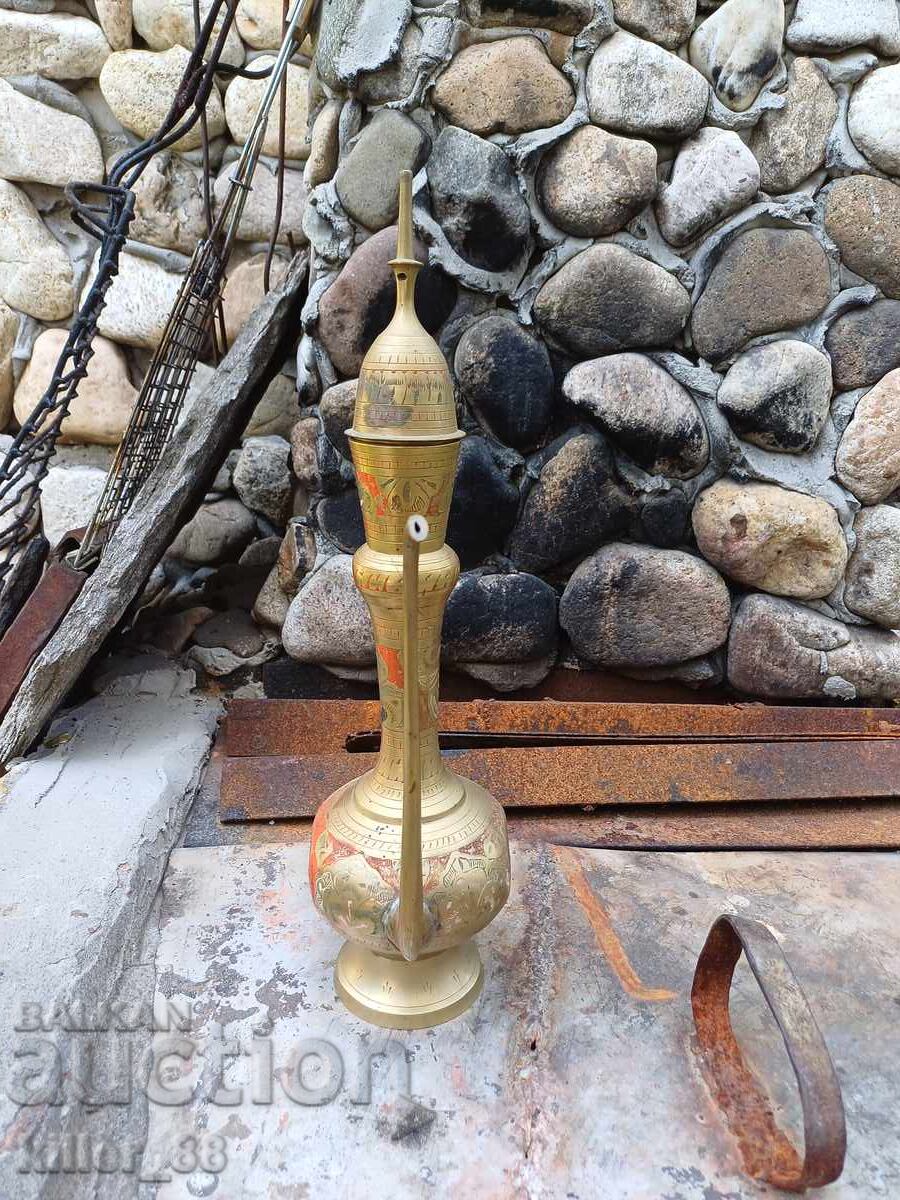 Χάλκινο μπρίκι, φαίνεται πού έχει επισκευαστεί με τιμή 75.00 BGN | € 38.35 Χάλκινο μπρίκι, φαίνεται πού έχει επισκευαστεί με τιμή 75.00 BGN | € 38.35