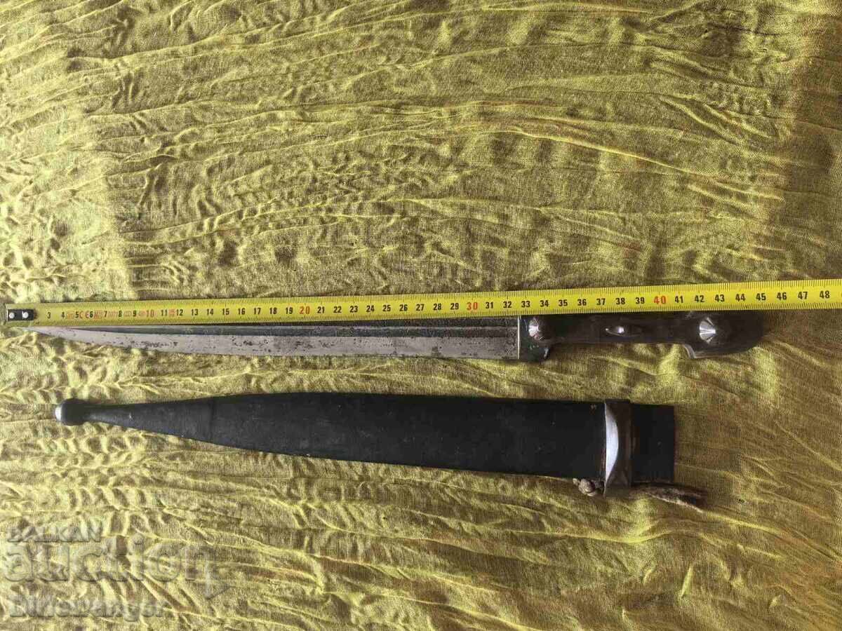 Delivery of DAGGER. KNIFE. CAMA. BLADE. SABER