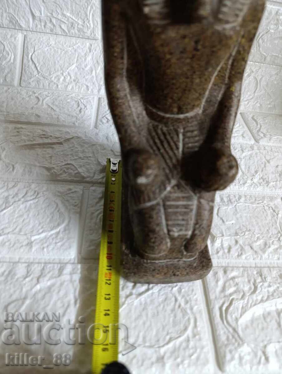 Аукцион Vintage египетска статуетка на фараон