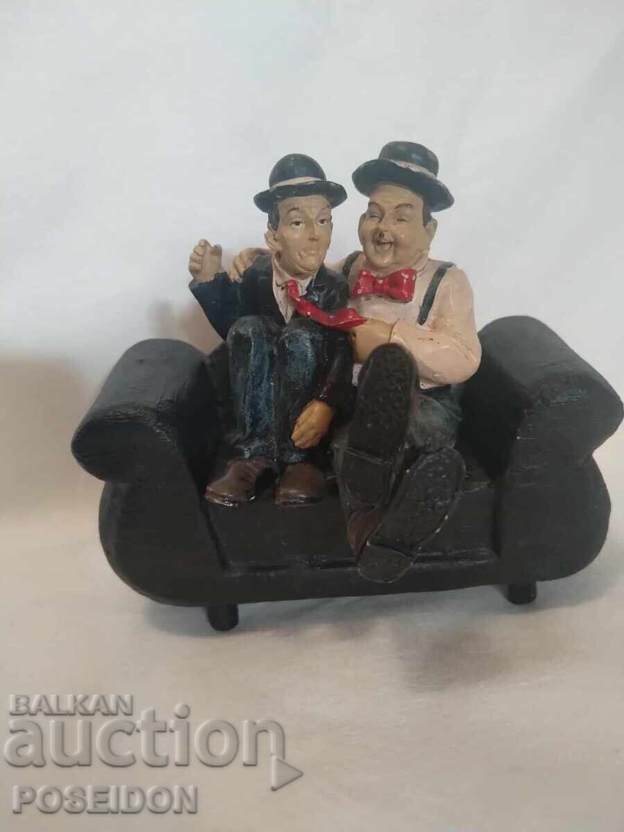 STATUETTE FIGURE LAUREL AND HARDY STATUETTE FIGURE LAUREL AND HARDY