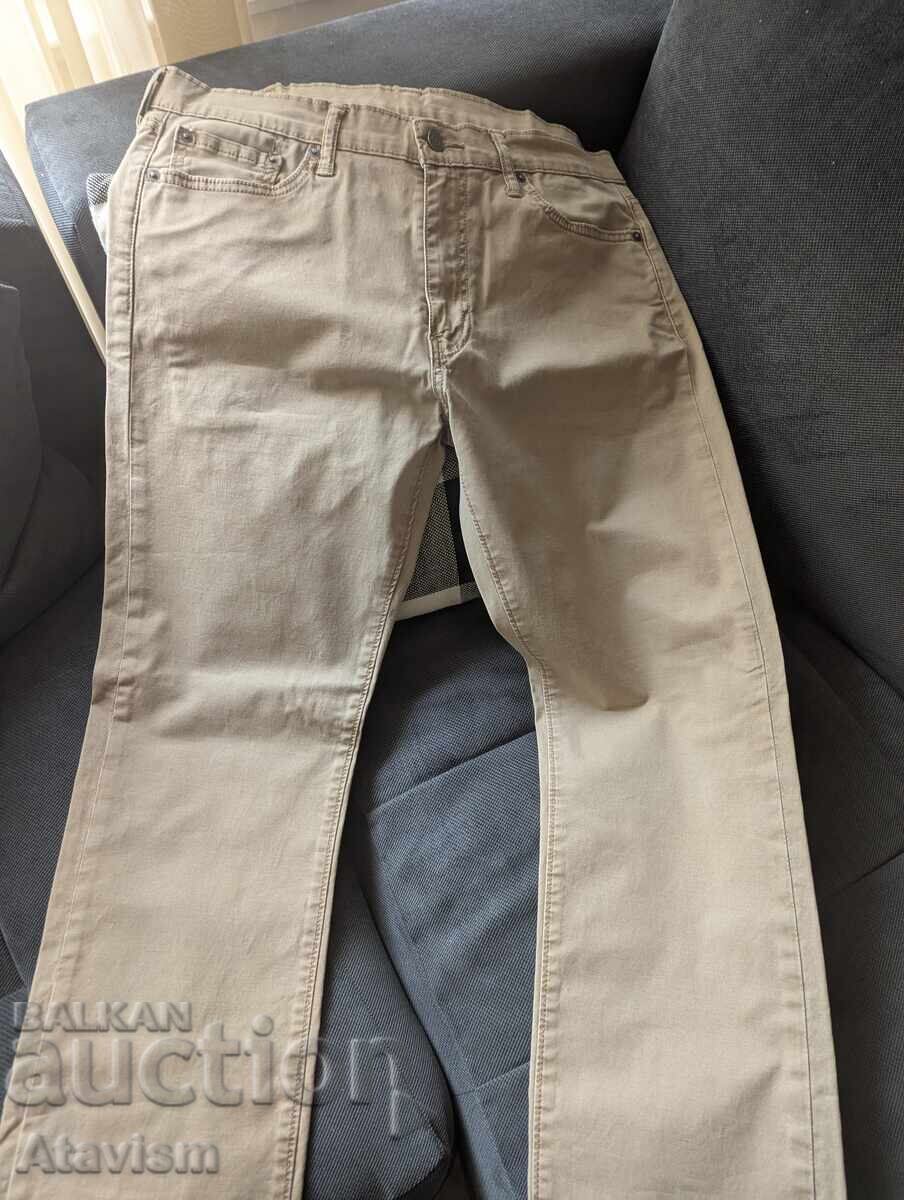 Auction Levi Strauss & Co. (Levi's) Pants Auction Levi Strauss & Co. (Levi's) Pants