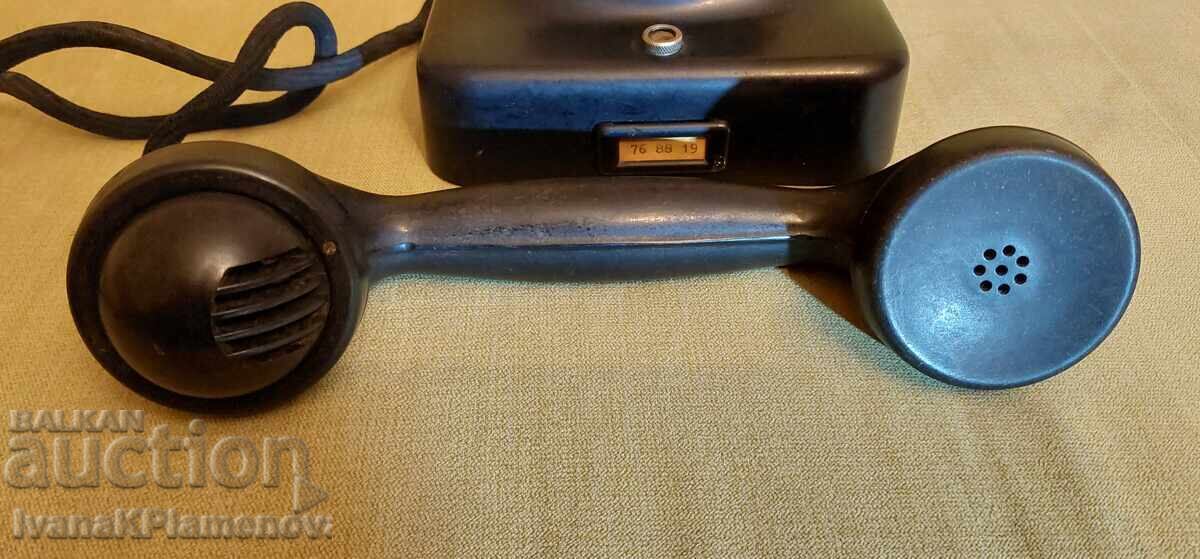 Delivery of Retro Bakelite SIEMENS Telephone for Collectors Delivery of Retro Bakelite SIEMENS Telephone for Collectors