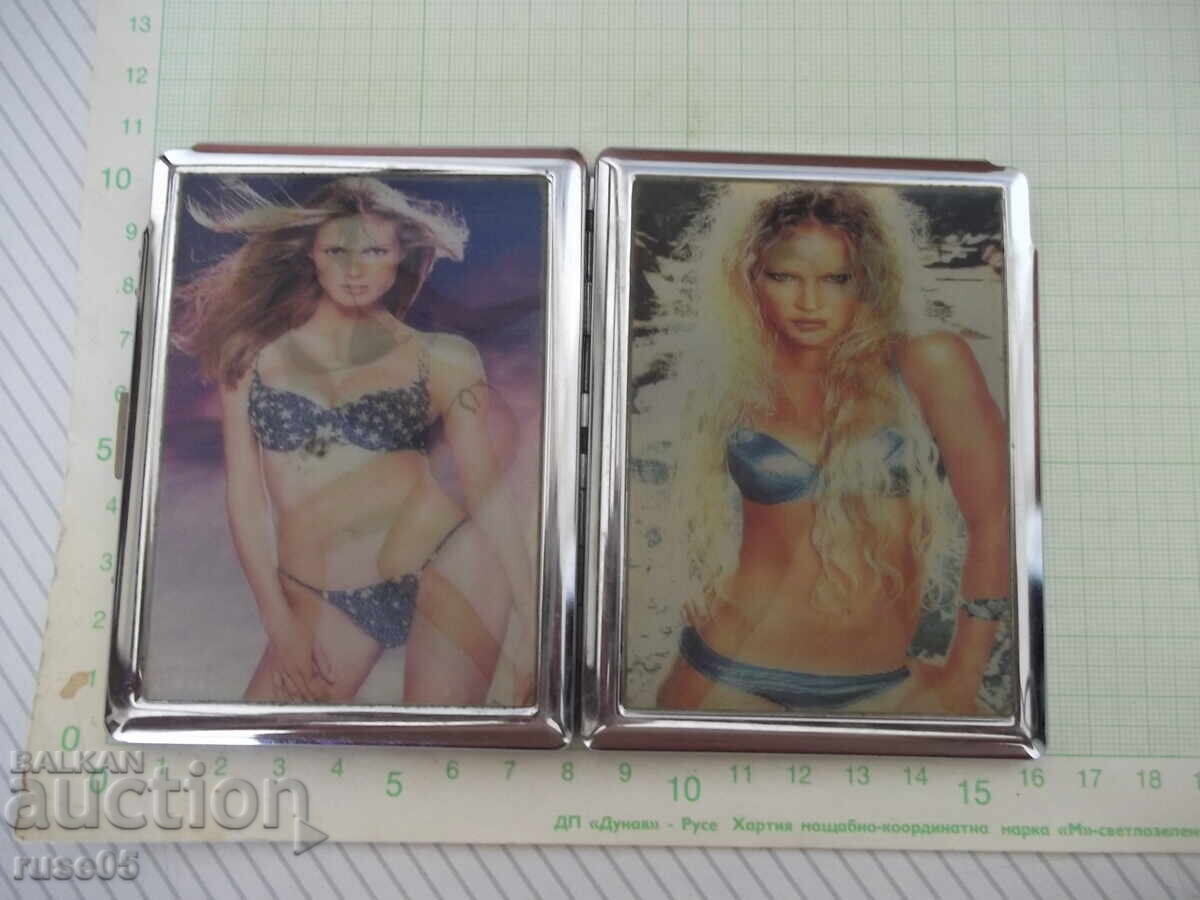 Snuffbox with stereo images - 5