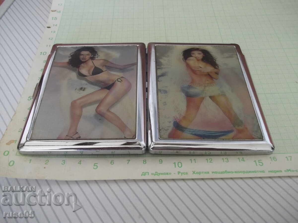 Snuffbox with stereo images - 6