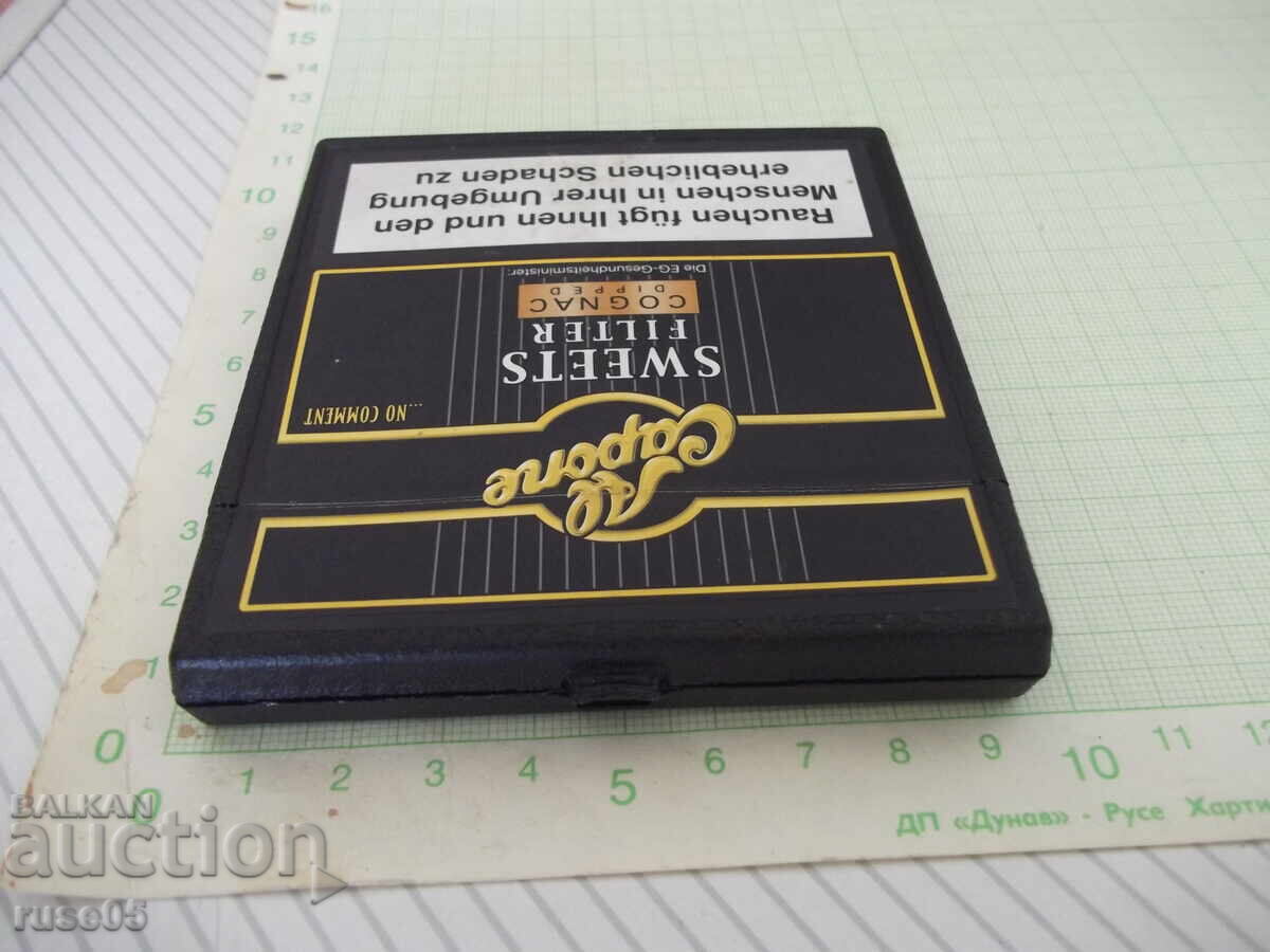 Livrarea Tabacheră "Al Capone" din plastic Livrarea Tabacheră "Al Capone" din plastic