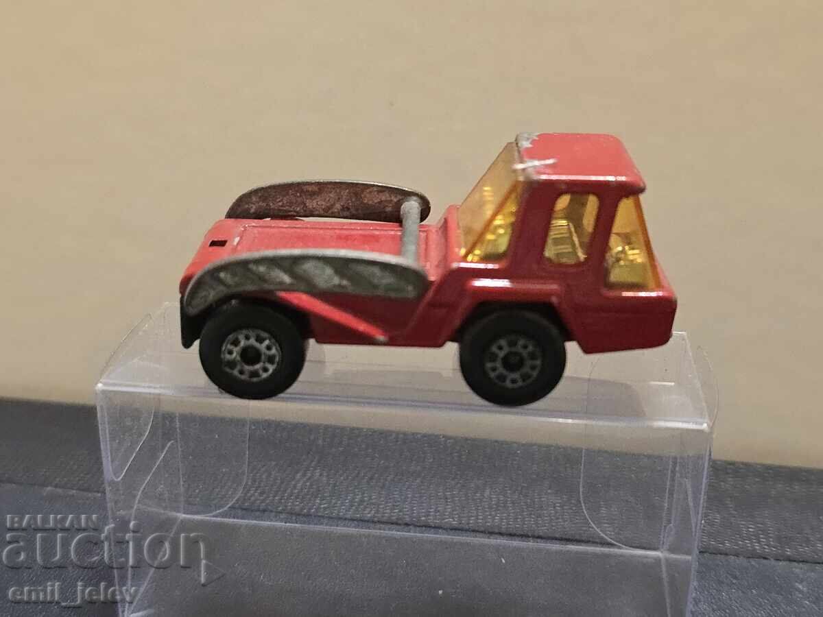 LESNEY MATCHBOX - 37C Skip Truck 1976-1981 with price 2.99 BGN | € 1.53