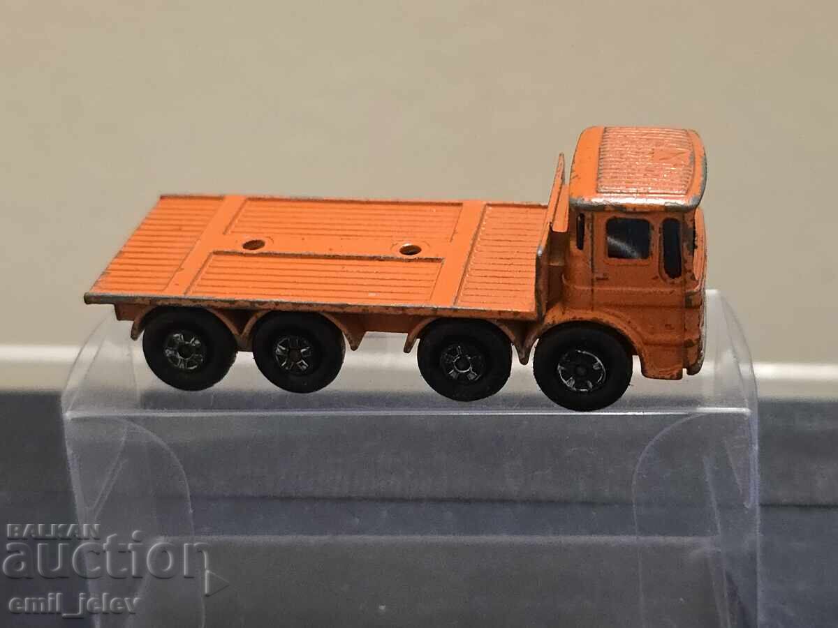 LESNEY MATCHBOX-10A Pipe Truck 1970-1972 god με τιμή 2.99 BGN | € 1.53