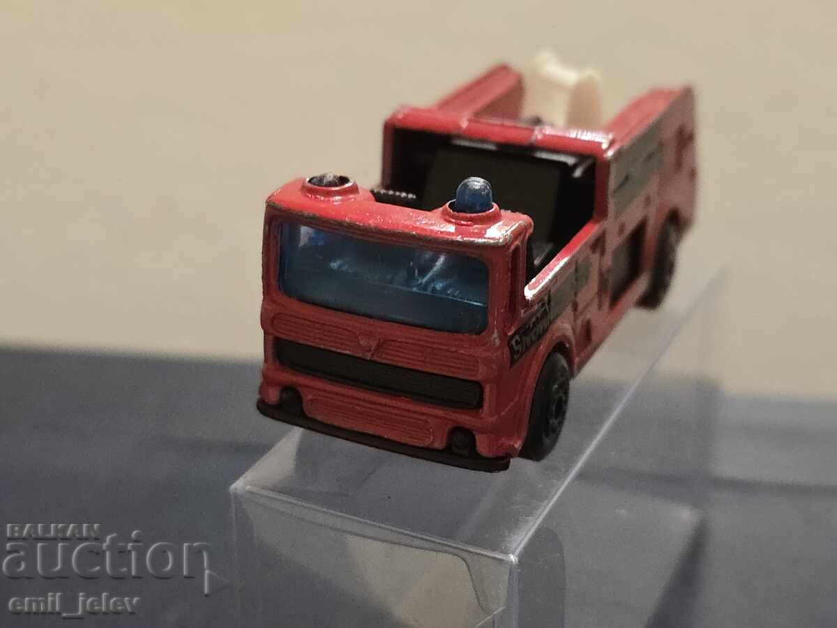 Auction  LESNEY MATCHBOX - Snorkel Fire Engine 1982. year