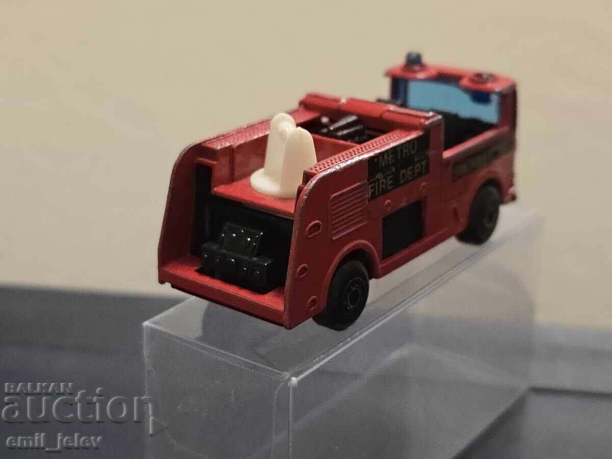 Delivery of LESNEY MATCHBOX - Snorkel Fire Engine 1982. year