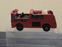LESNEY MATCHBOX - Pompier cu snorkel 1982.god