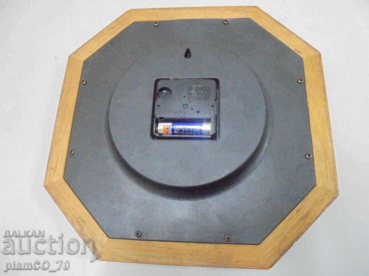 Auction №8283 Wall Clock - EUROCHRON Auction №8283 Wall Clock - EUROCHRON