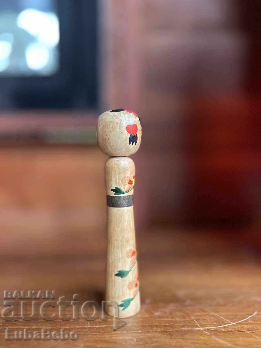 Delivery of Traditional Kokeshi Style, Nambu/Kina-Kina-Kei