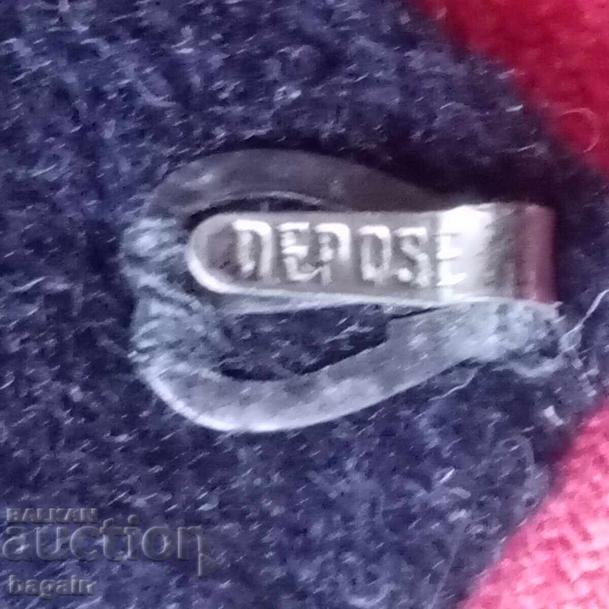 Delivery of Military emblems, patches