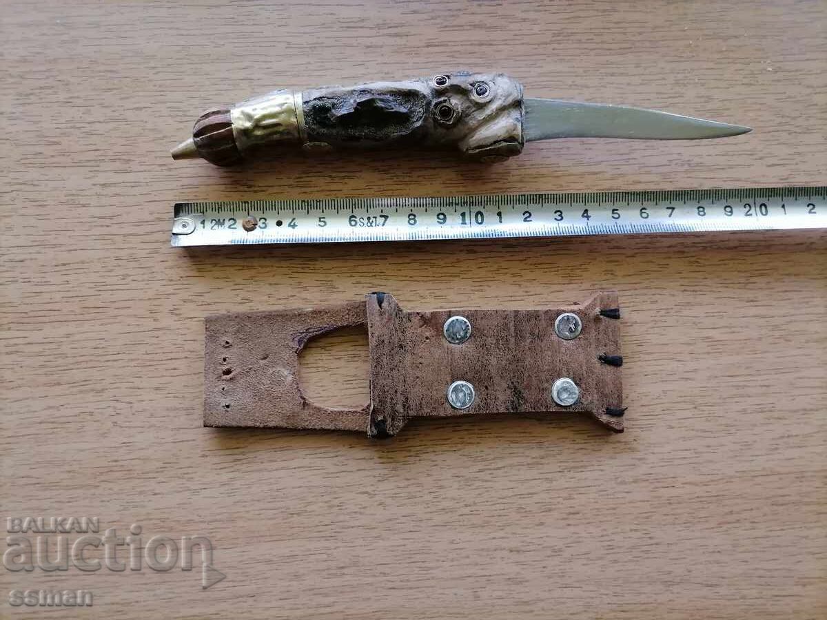 Δημοπρασία Παλαιό μαχαίρι με σκαλιστή λαβή, μπρούτζος, πέτρες