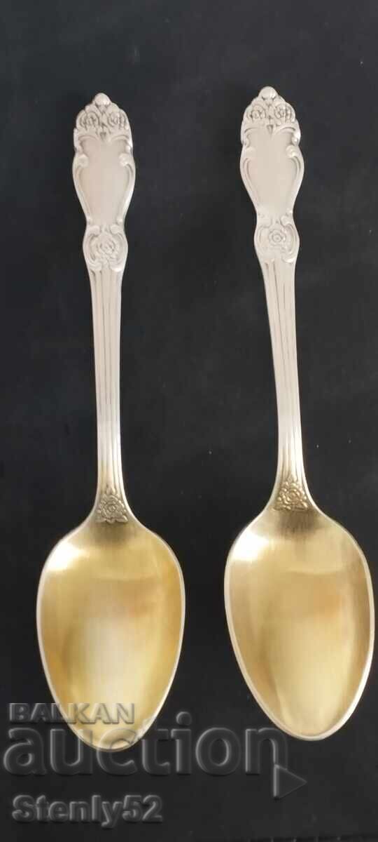 2 buc. lingurițe de ceai, cafea, melchior argintate din URSS 2 buc. lingurițe de ceai, cafea, melchior argintate din URSS