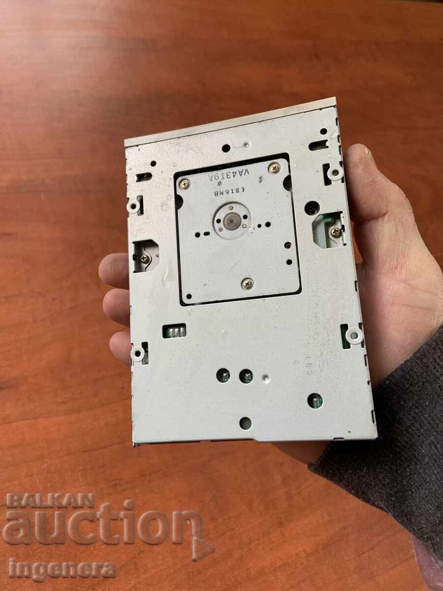 Auction  FLOPPY SCRAP COLLECTION OR USE