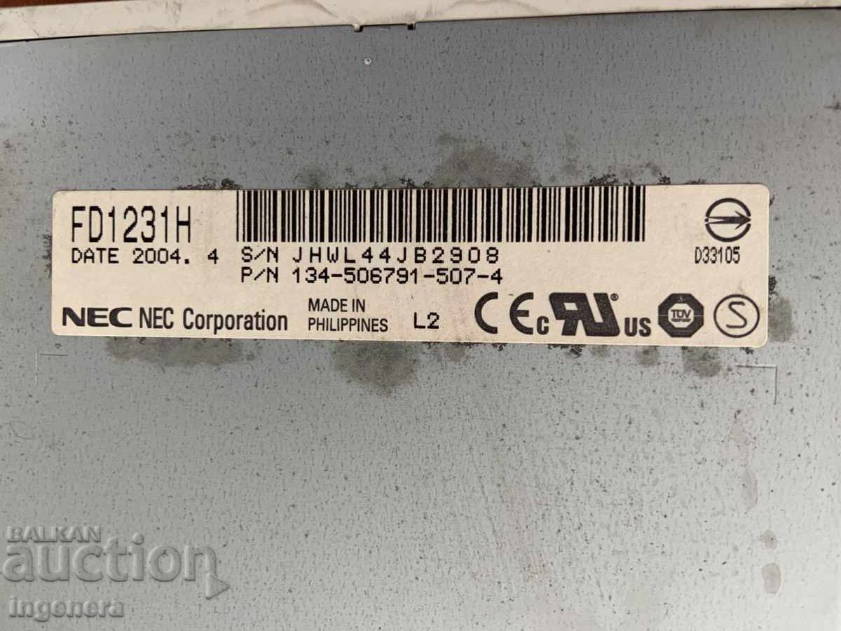 FLOPPY SCRAP COLLECTION OR USE - 6