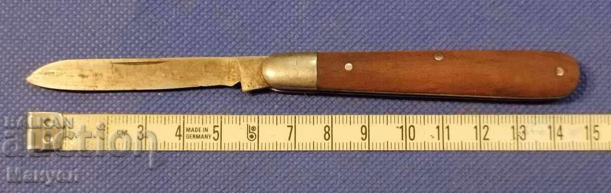 Briceag de buzunar cu preț 21.90 BGN | € 11.20 Briceag de buzunar cu preț 21.90 BGN | € 11.20