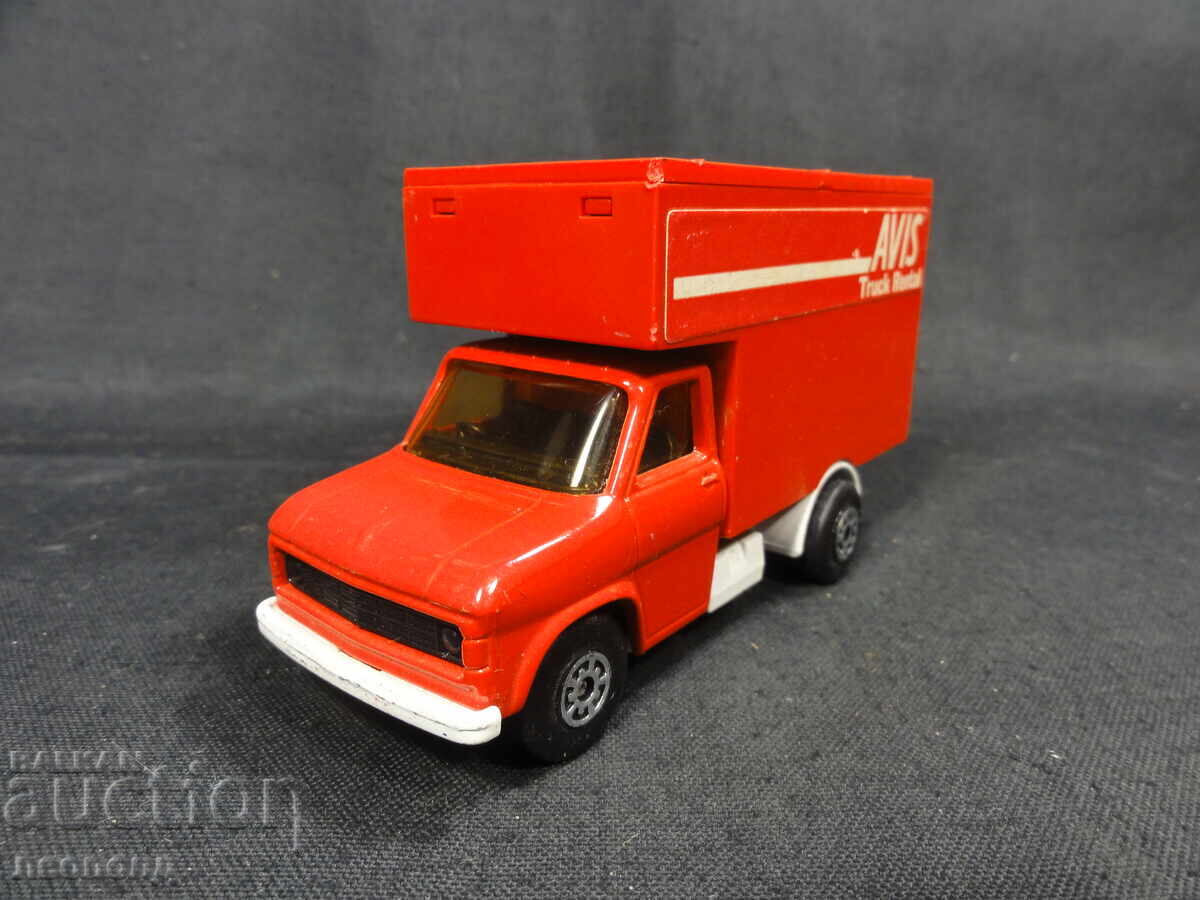OLD RETRO METAL TOY TRUCK FORD MATCHBOX SUPER KINGS