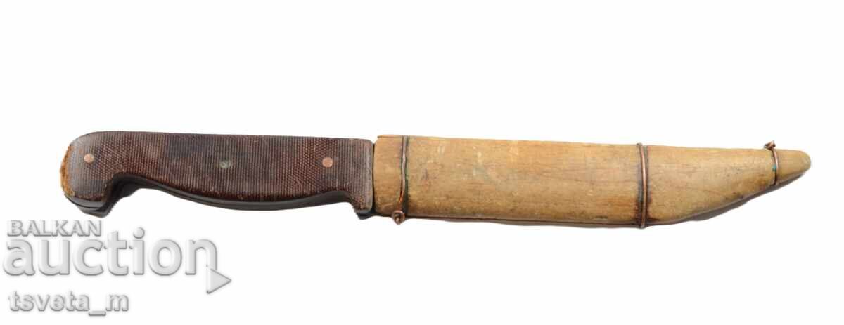 Delivery of Antique knife with a wooden sheath