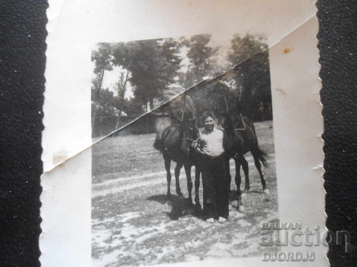 Стара снимка