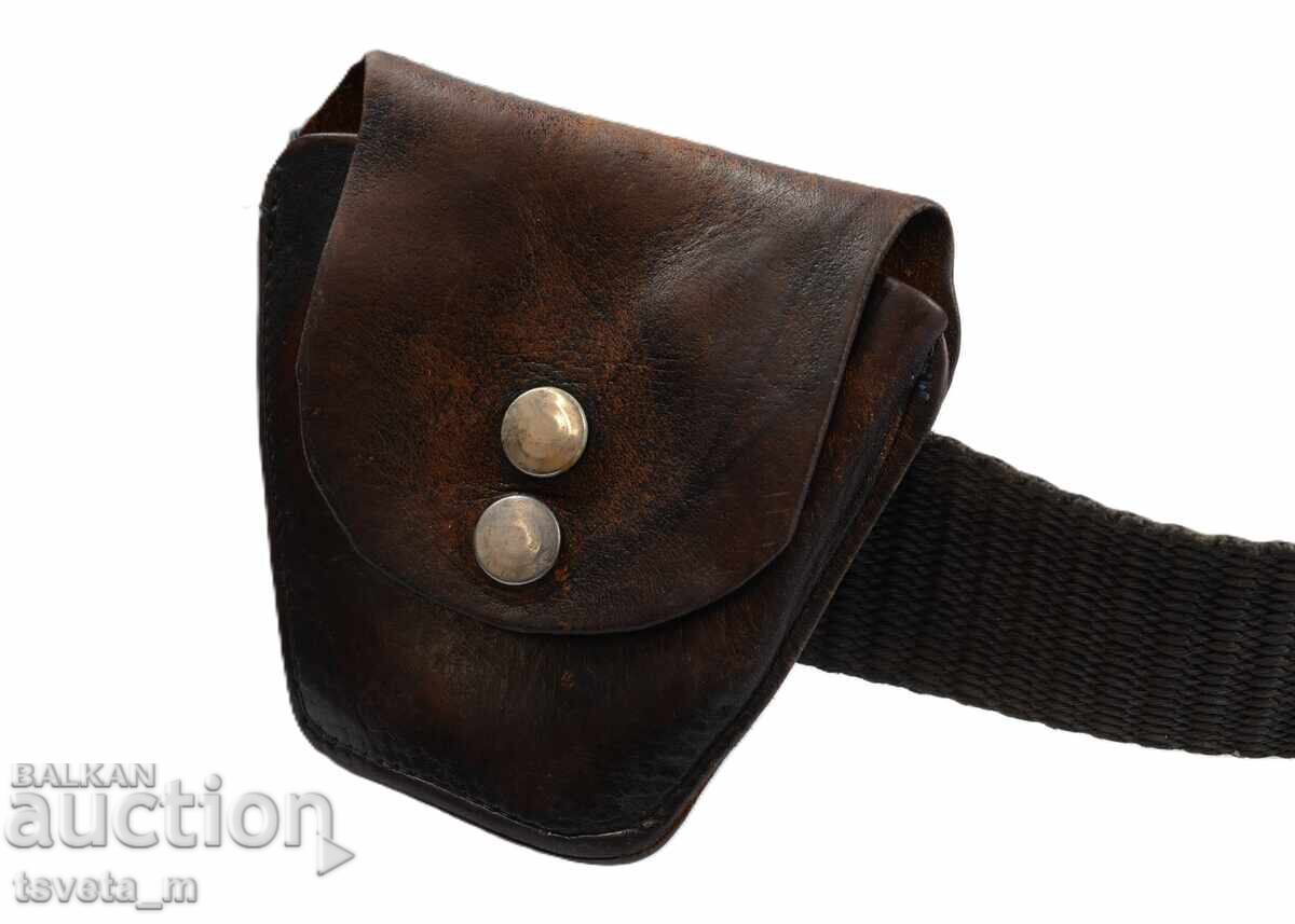 Παράδοση Ζώνη αστυνομικού με θήκη και θήκη για γεμιστήρες Παράδοση Ζώνη αστυνομικού με θήκη και θήκη για γεμιστήρες