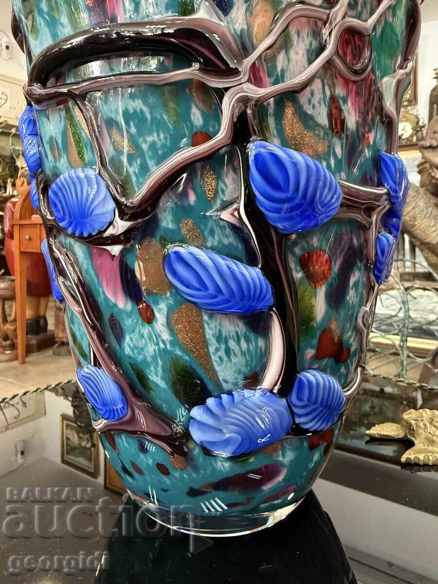 Delivery of Multicolor Glass Vase - Murano. No. 7382