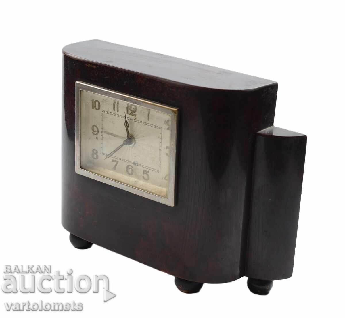 Παράδοση Γερμανικό επιτραπέζιο ρολόι ξυπνητήρι χοίρος - λειτουργεί