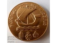 Paris Medal, gold-plated bronze
