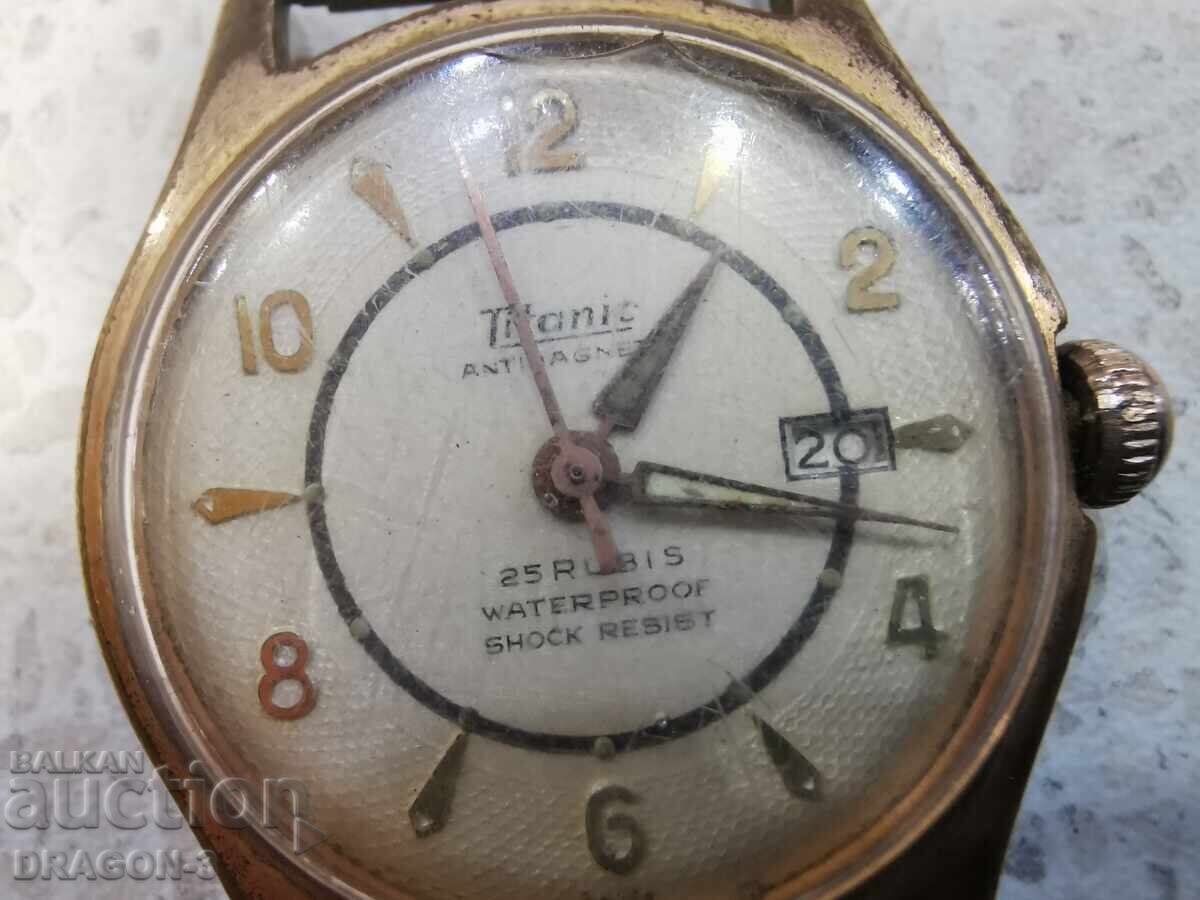 ΤΙΤΑΝΙΚΟΣ με τιμή 40.00 BGN | € 20.45