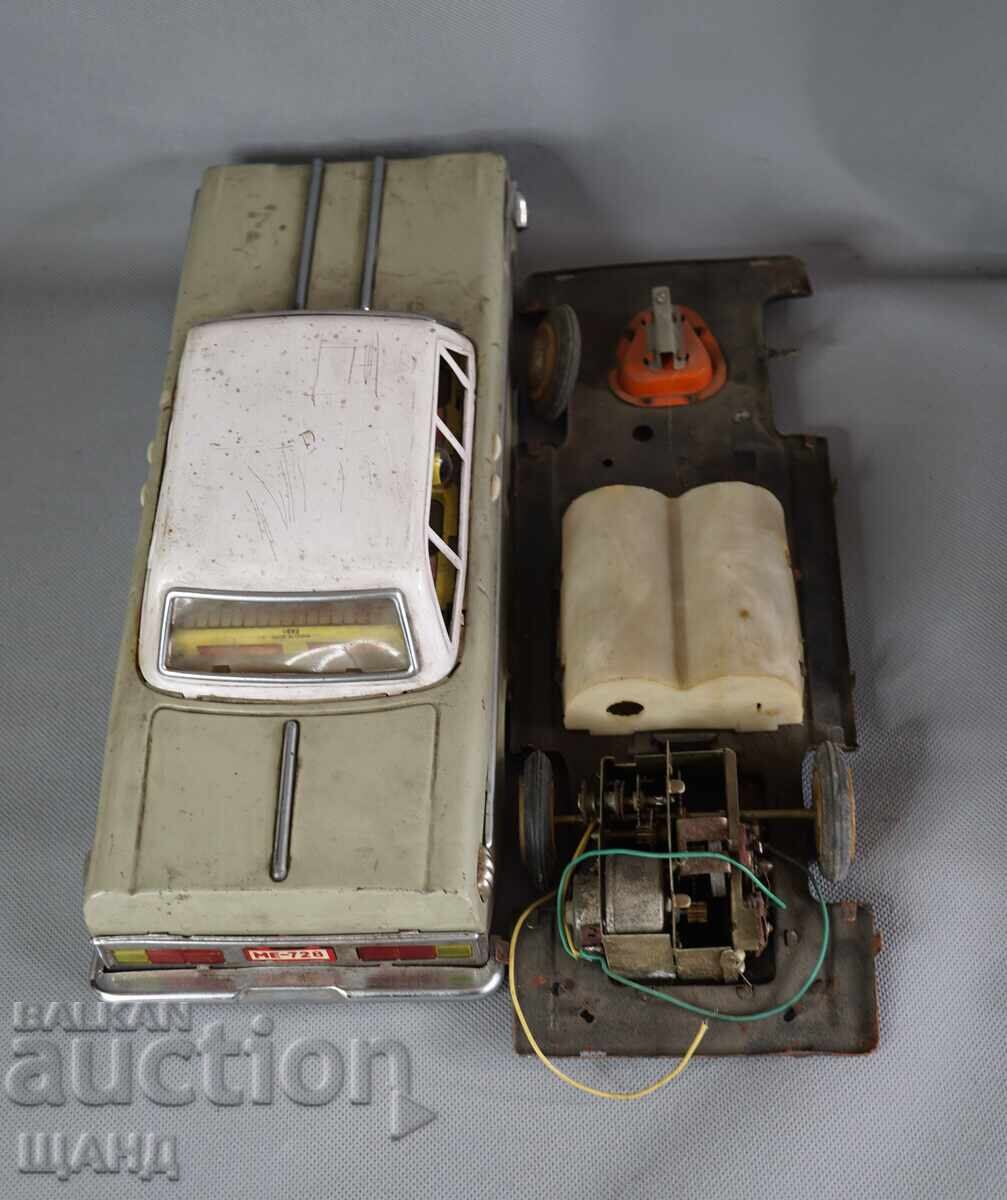 ME 728 Old Chinese Metal Toy Model with Driver - 5 ME 728 Old Chinese Metal Toy Model with Driver - 5