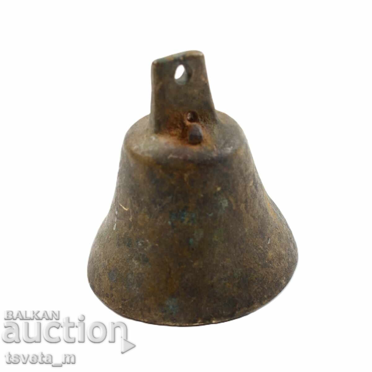 BOTIOC, CLOPOTER, CLOPOTE din bronz cu preț 18.00 BGN | € 9.20 BOTIOC, CLOPOTER, CLOPOTE din bronz cu preț 18.00 BGN | € 9.20