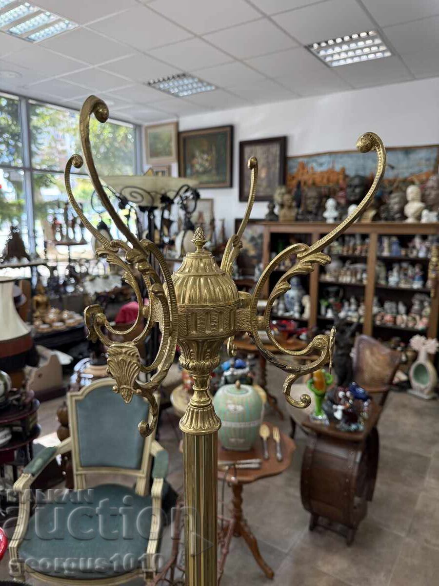 Delivery of Static Hanger No. 7400 Delivery of Static Hanger No. 7400