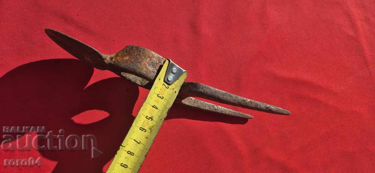 Δημοπρασία ΠΑΛΑΙΟ ΜΑΣΙΦ ΣΦΥΡΗΛΑΤΟ ΤΣΑΠΙ