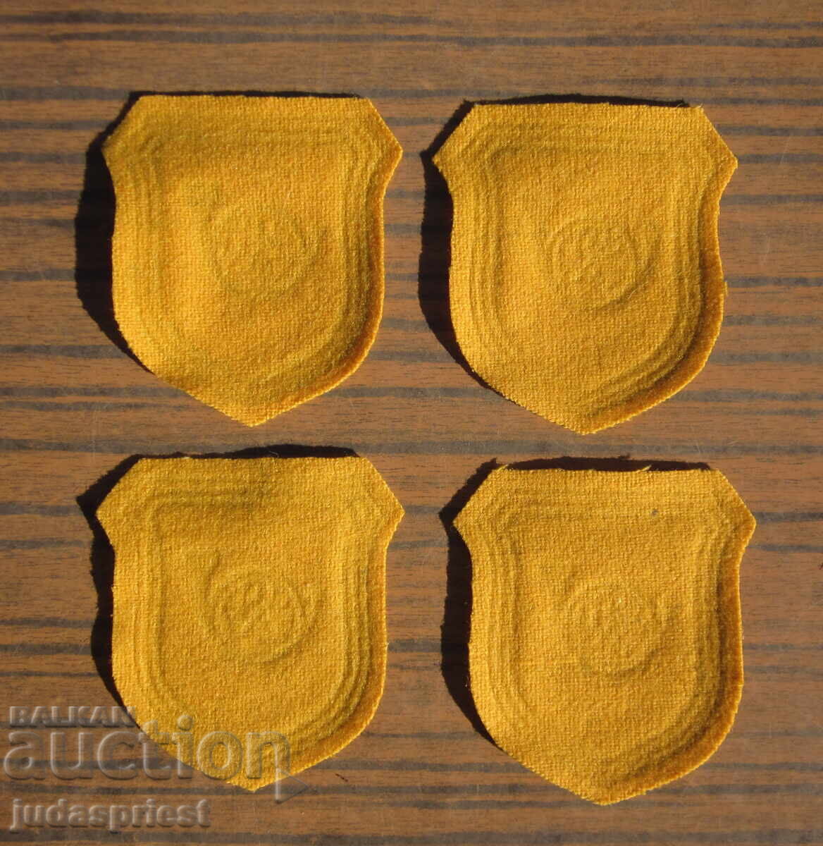 Παράδοση Bŭlgarska nashivka emblema znak Bŭlgarski poshti ot komunizma Παράδοση Bŭlgarska nashivka emblema znak Bŭlgarski poshti ot komunizma