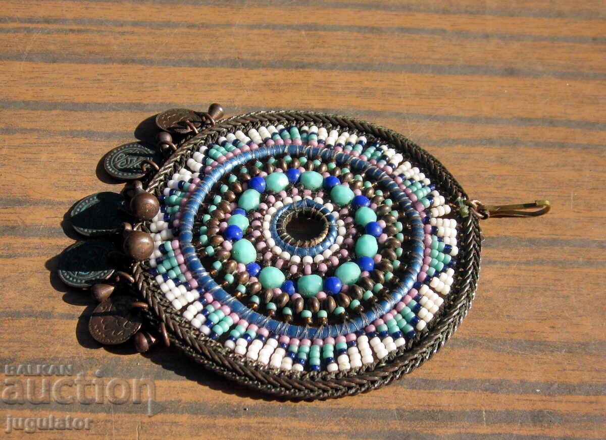 Bŭlgarsko etnografsko fol’kloρικό κόσμημα από γυάλινες χάντρες - 7 Bŭlgarsko etnografsko fol’kloρικό κόσμημα από γυάλινες χάντρες - 7