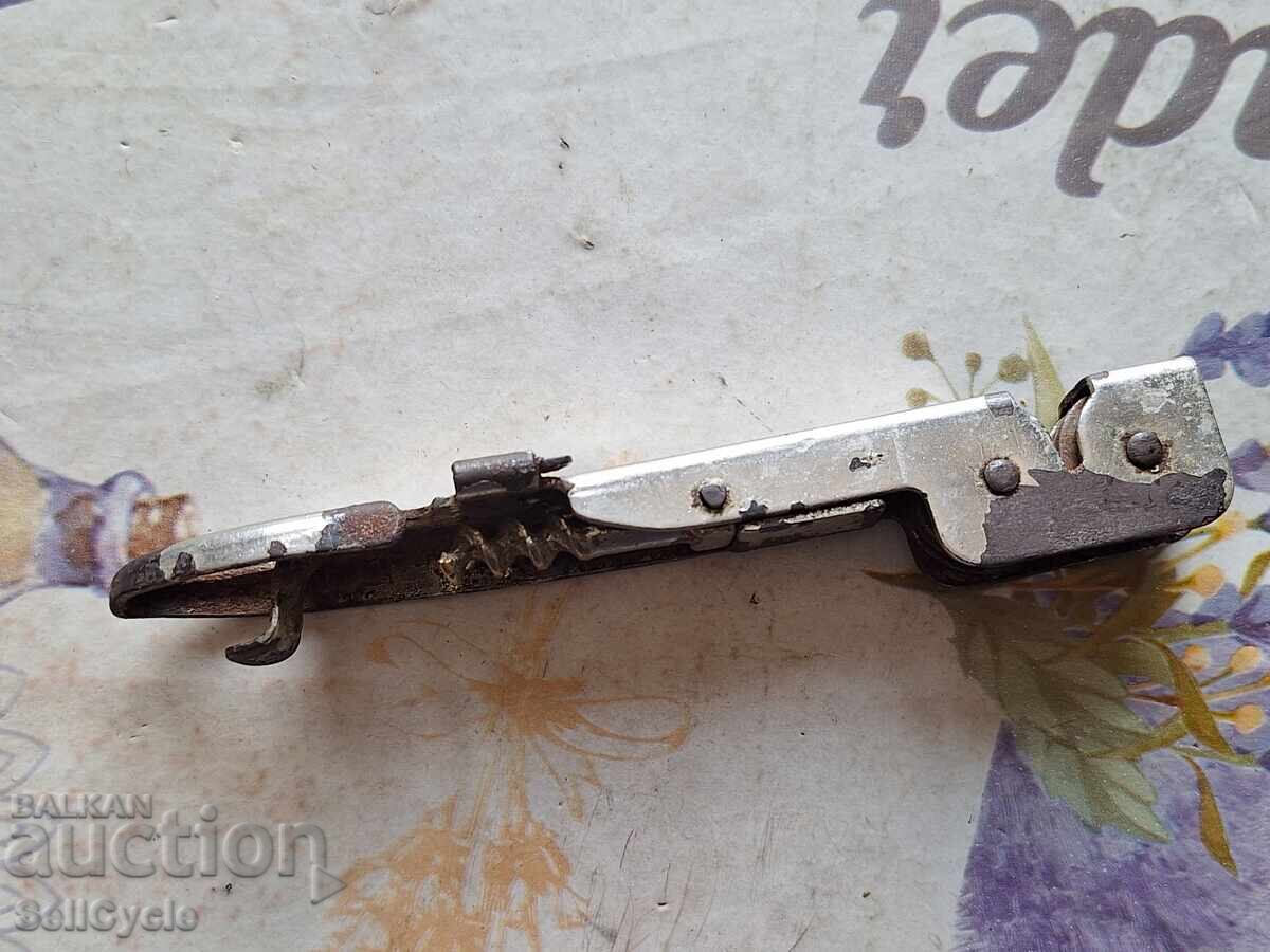 Auction  ✅ BOTTLE OPENER - UNIVERSAL❗