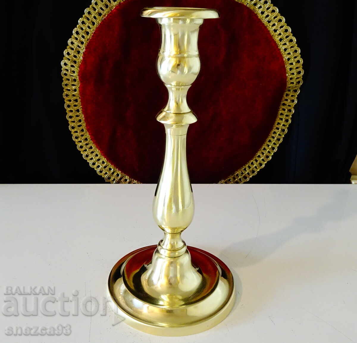 Бронзов свещник 25 см.,520 гр.,едуардиански стил. - 6 Бронзов свещник 25 см.,520 гр.,едуардиански стил. - 6