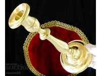 Бронзов свещник 25 см.,520 гр.,едуардиански стил.