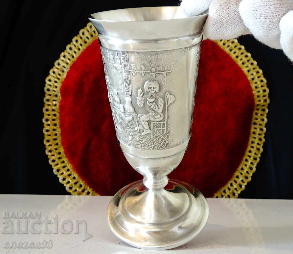 Чаша от калай за вино,изба,сватба,кръчма. с цена 56.00 лв. | € 28.63 Чаша от калай за вино,изба,сватба,кръчма. с цена 56.00 лв. | € 28.63