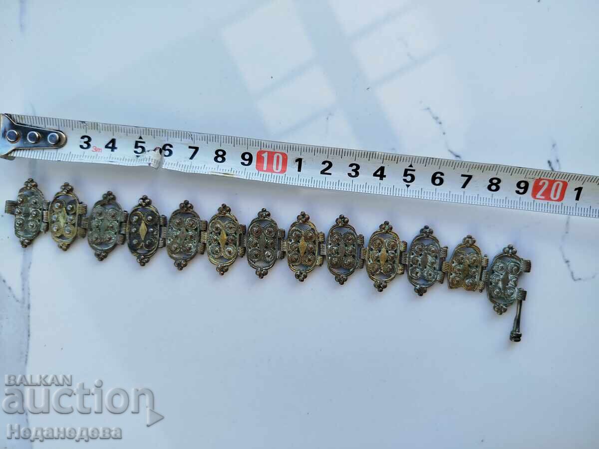 Grivna, Grivna με καρφίτσα, κόσμημα με τιμή 40.00 BGN | € 20.45