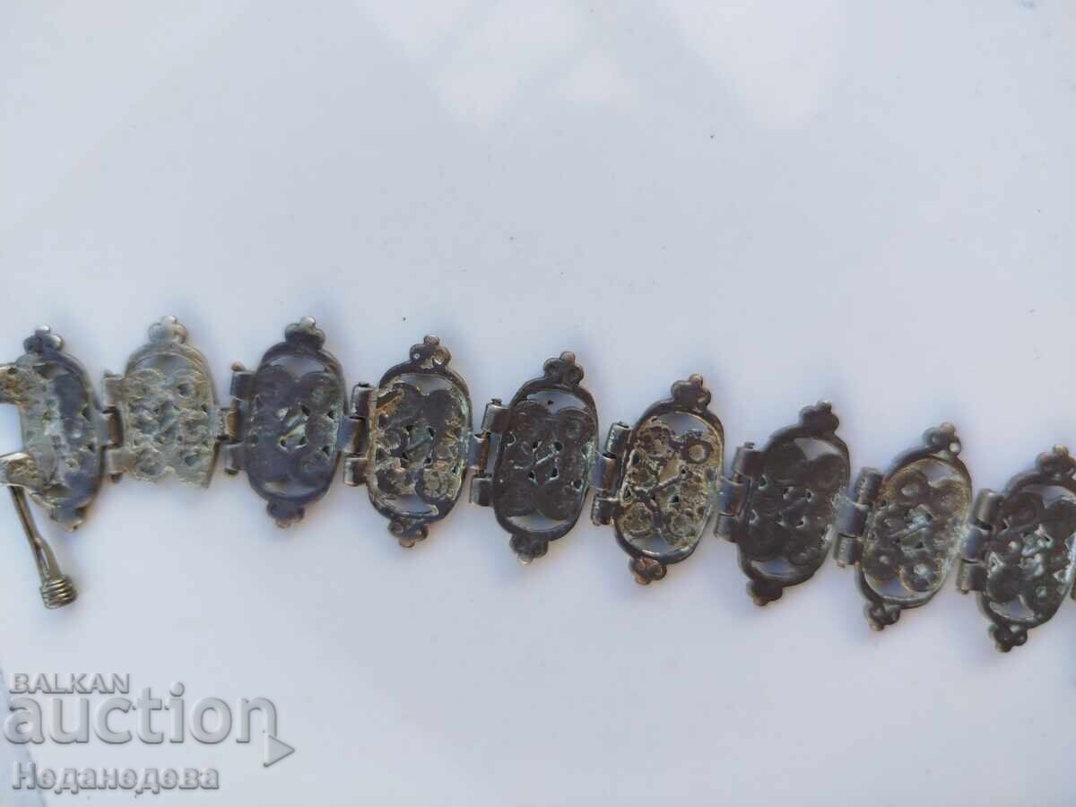 Delivery of Hryvnia, Hryvnia with pin, jewelry Delivery of Hryvnia, Hryvnia with pin, jewelry