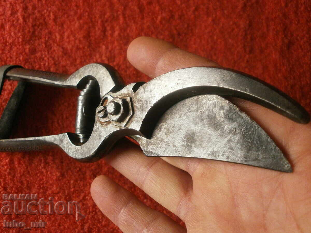 Доставка на СТАРА НЕМСКА ЛОЗАРСКА НОЖИЦА