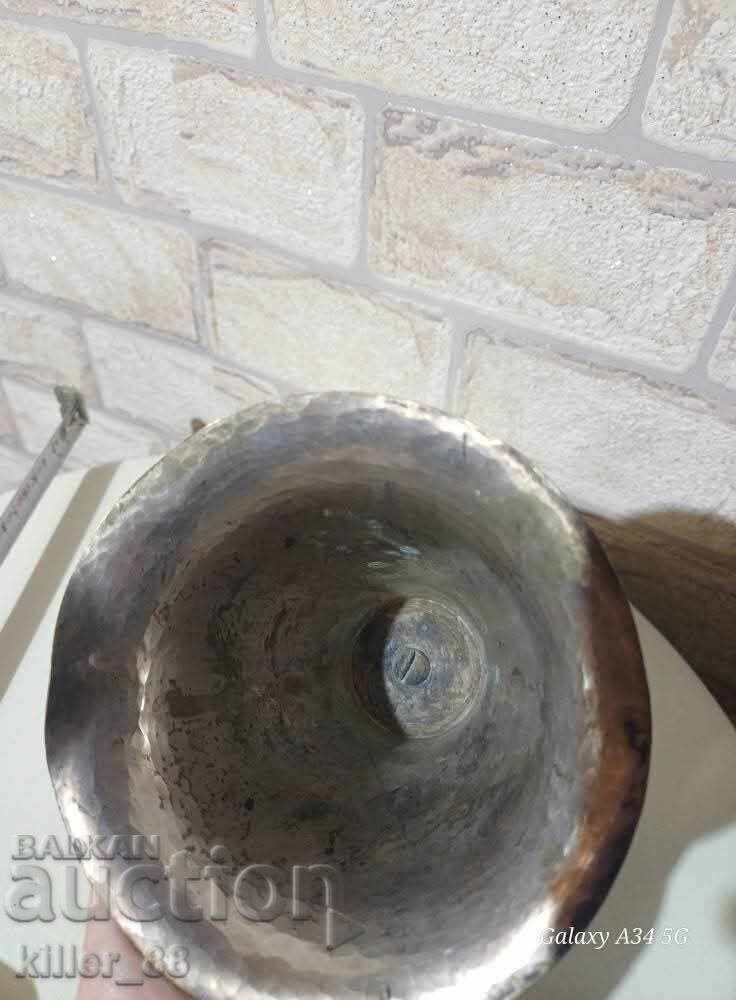 Παράδοση Περίεργο ορειχάλκινο αντικείμενο από το 1937 Παράδοση Περίεργο ορειχάλκινο αντικείμενο από το 1937