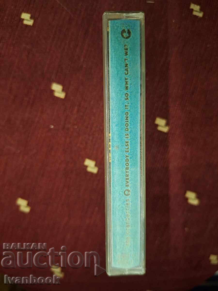Κασέτα ήχου - The Cranberries με τιμή 3.00 BGN | € 1.53 Κασέτα ήχου - The Cranberries με τιμή 3.00 BGN | € 1.53