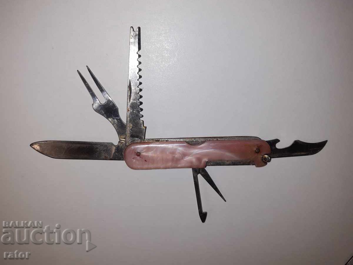 Licitație Vechi cuțit, picior