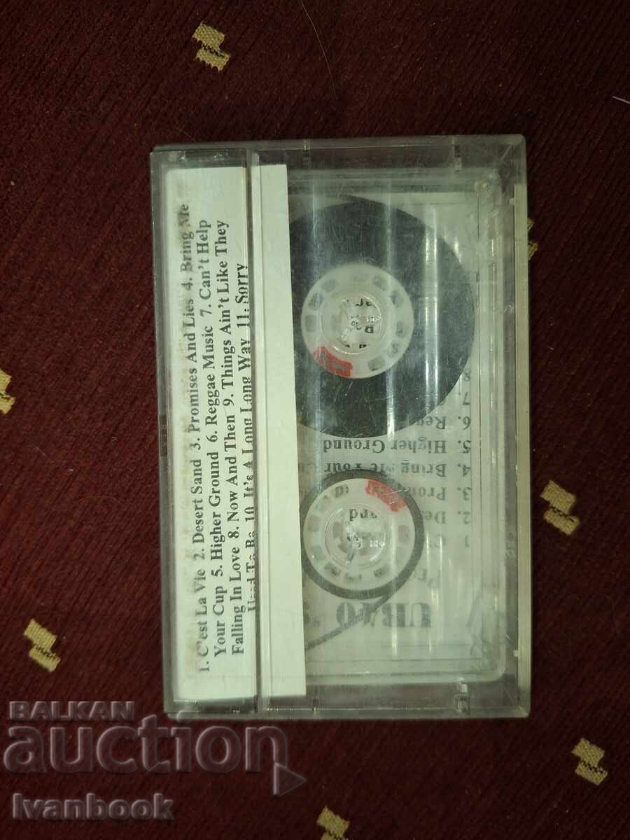 Δημοπρασία Κασέτα ήχου - Ub 40 Δημοπρασία Κασέτα ήχου - Ub 40