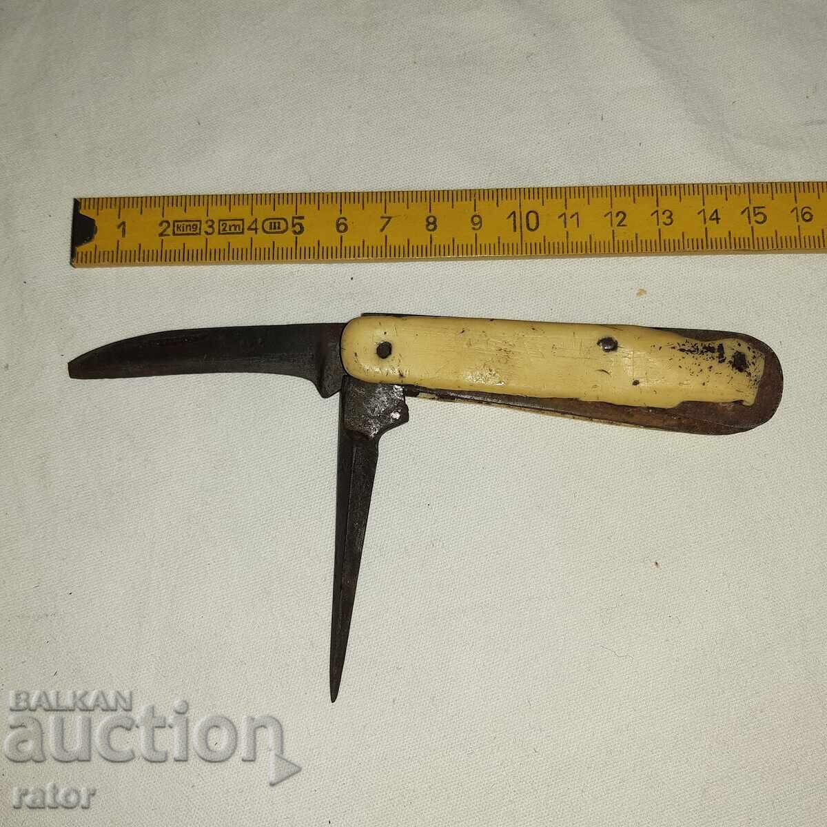 Old knife, leg Old knife, leg