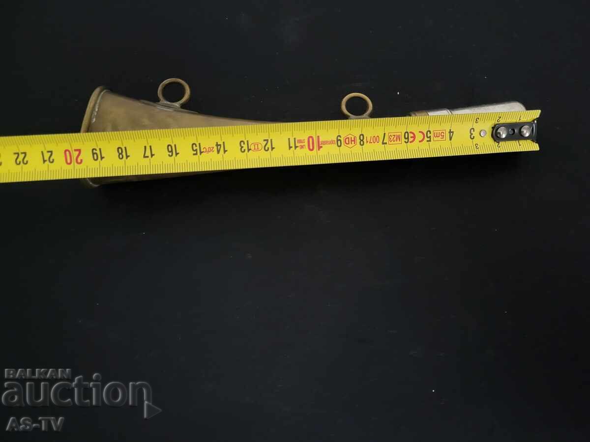 Claxon de semnalizare vechi cu preț 50.00 BGN | € 25.56 Claxon de semnalizare vechi cu preț 50.00 BGN | € 25.56