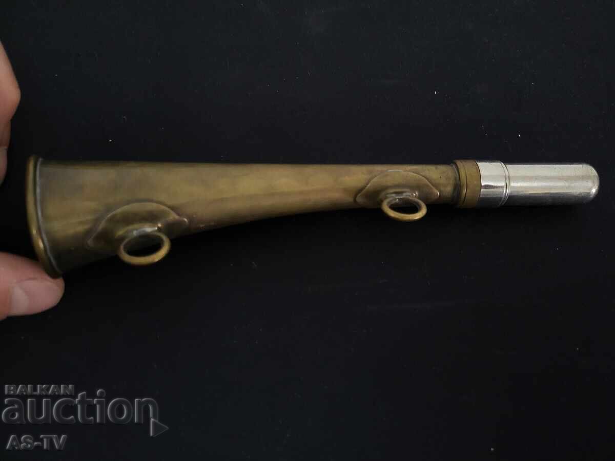 Livrarea Claxon de semnalizare vechi Livrarea Claxon de semnalizare vechi